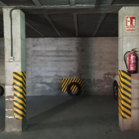 Sherryflat Claveles - Parking Jerez de la Frontera Buitenkant foto